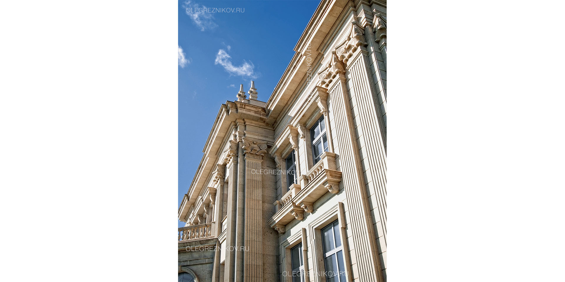 Дом со львами. Архитектурная студия Олега Резникова.